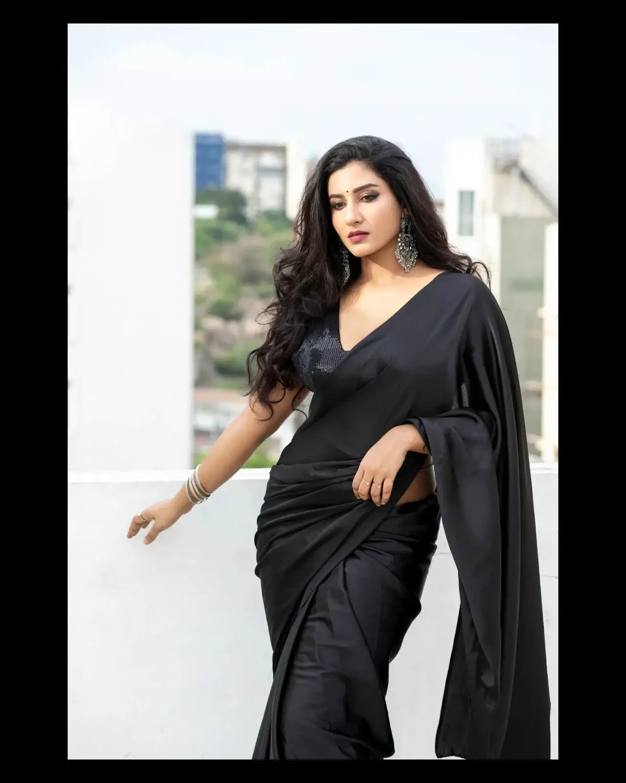 Indian TV Actress Vishnupriya Pillai in Black Saree